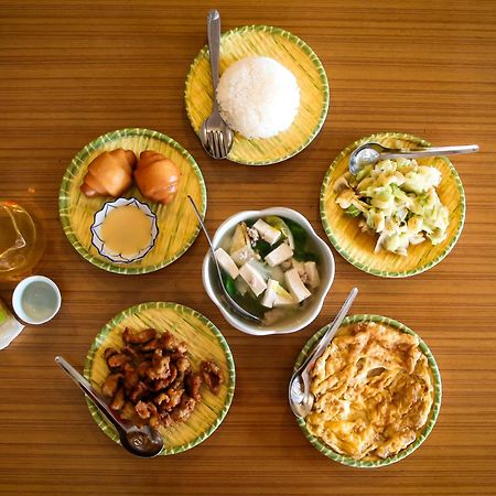 Longlai Kezhan Ban Rak Thai 外观 照片